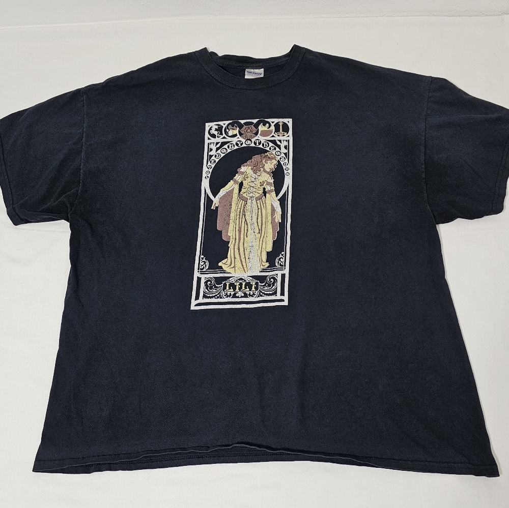 Gildan Lili Love By The Treasure 100% Heavy Cotton Black T-Shirt Men's 2xl - Picture 1 of 6